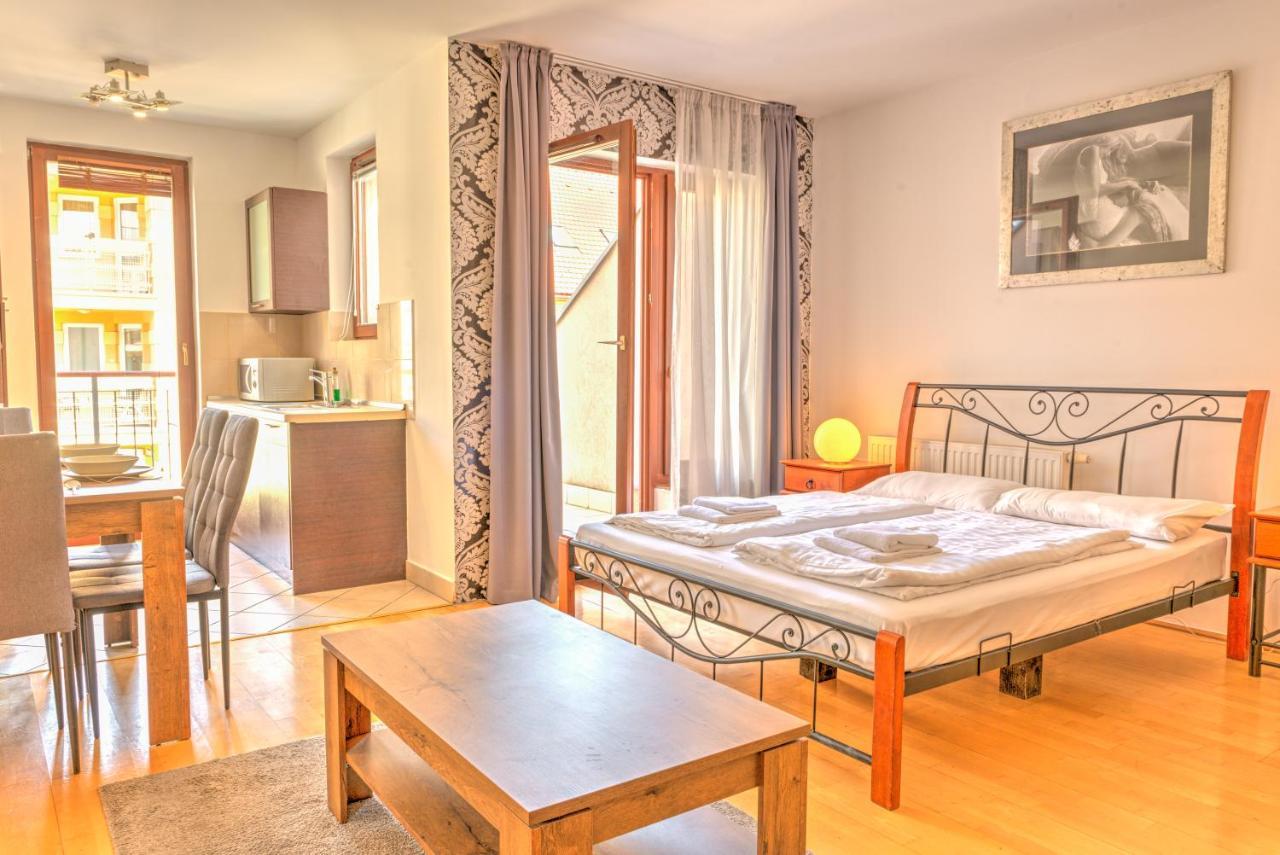 City Central Apartments Budapest Extérieur photo